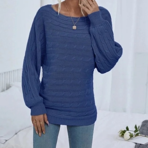Luxe Cozy Cable Knit Oversized Sweater Top - Picture 10 of 14